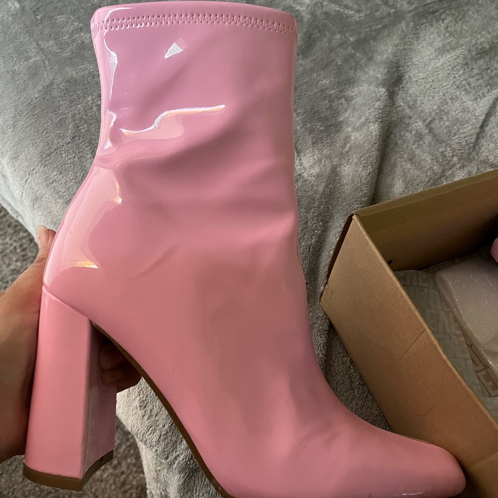 Steve Madden booties